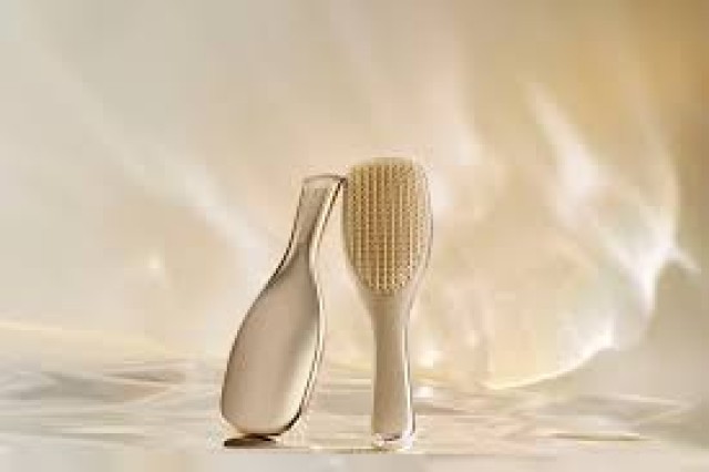 Tangle Teezer The Ultimate Detangler Chrome Champagne Gold Βούρτσα Μαλλιών Χρώμα Χρυσό 1τμχ